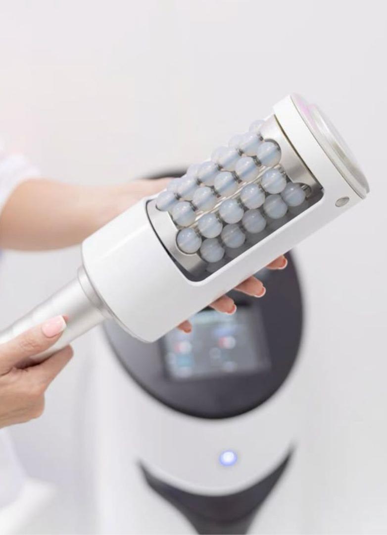 Endospheres device with 55 silicone microspheres